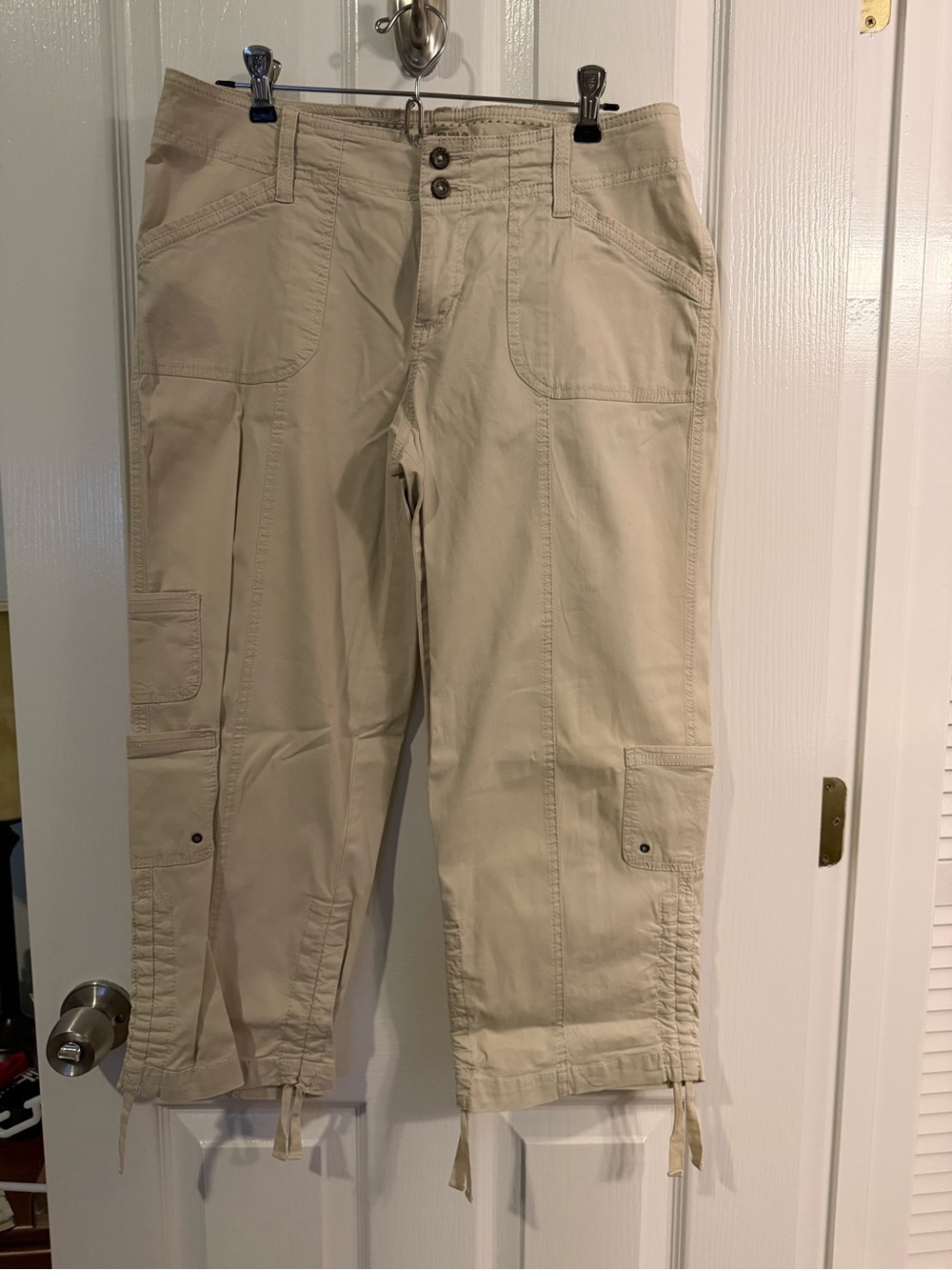 Sonoma Khaki Capris